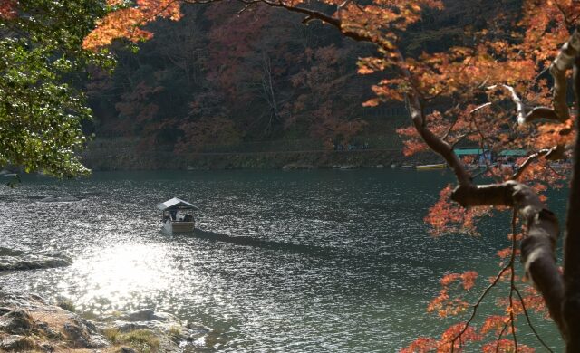 Autumn scenery along the Hozugawa River during the Hozugawa River Boat Ride